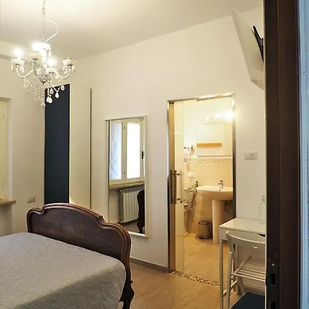 Del Corso Couette-café